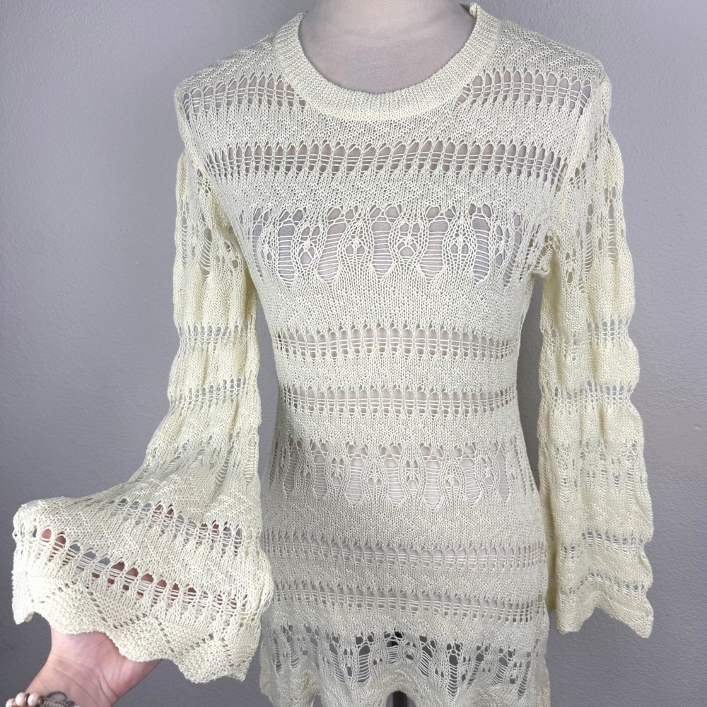 Cream Open Knit Crochet Bell Sleeve Tunic Top Scalloped Hem Boho Cute Size Med - Picture 3 of 7